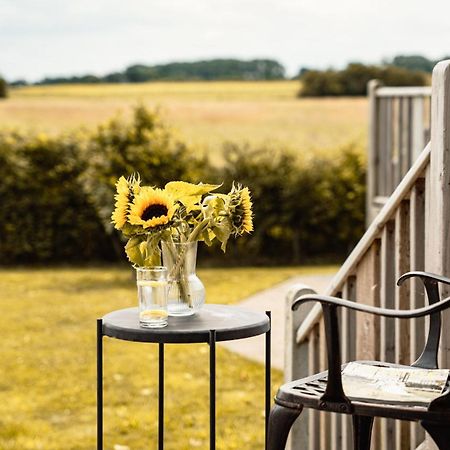 Hornington Manor Luxury Shepherd Huts York Ngoại thất bức ảnh