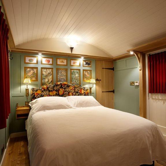 Hornington Manor Luxury Shepherd Huts York Ngoại thất bức ảnh