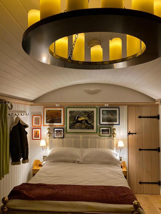 Hornington Manor Luxury Shepherd Huts York Ngoại thất bức ảnh