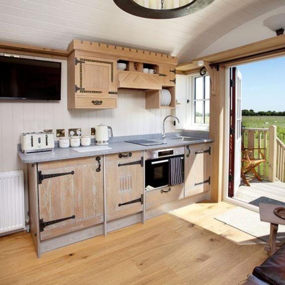 Hornington Manor Luxury Shepherd Huts York Ngoại thất bức ảnh