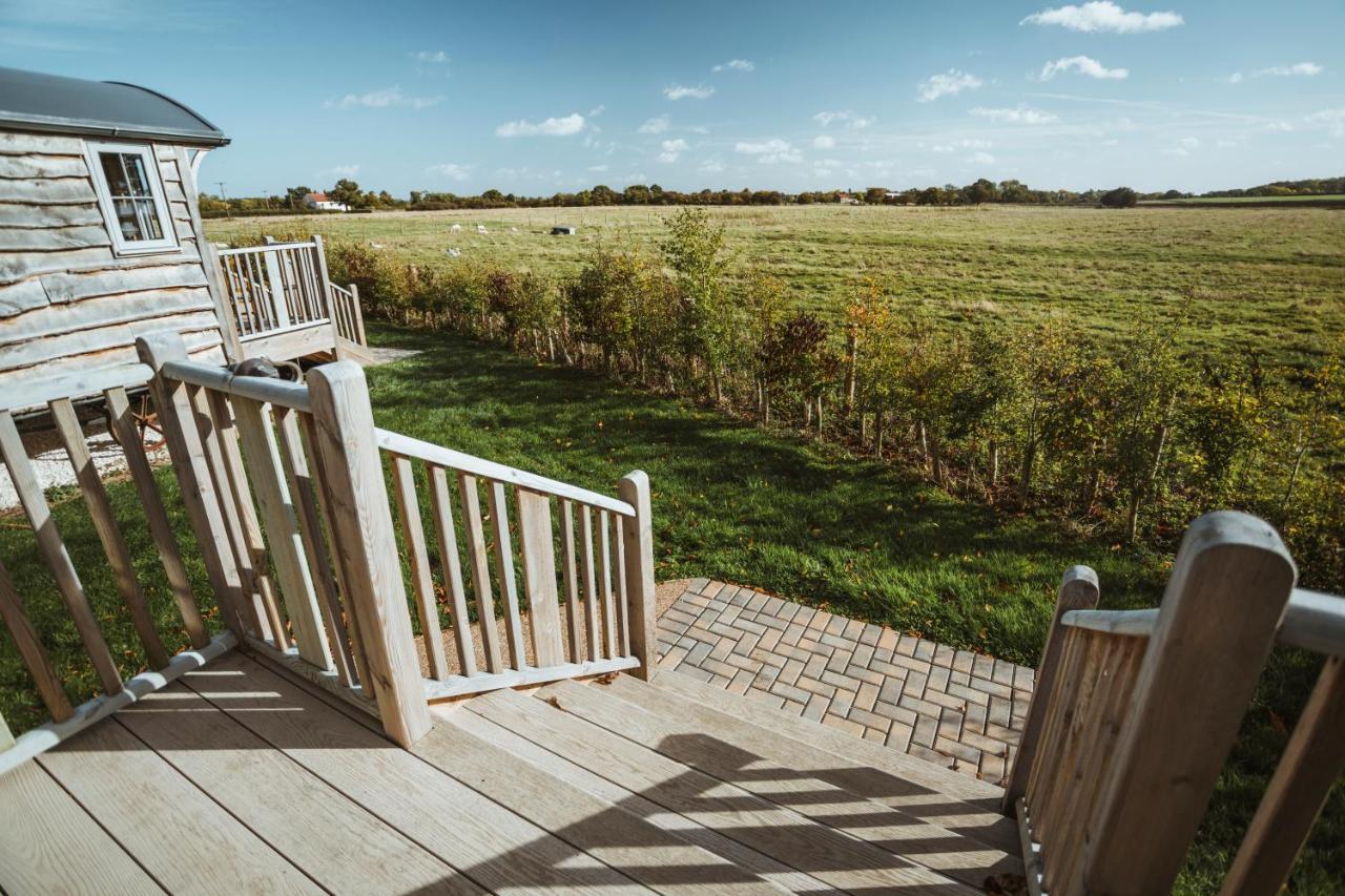 Hornington Manor Luxury Shepherd Huts York Ngoại thất bức ảnh